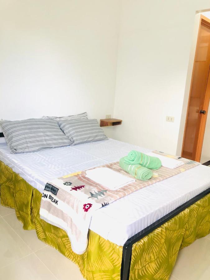 Lr Hostel And Cafe โมอัลโบอัล ภายนอก รูปภาพ